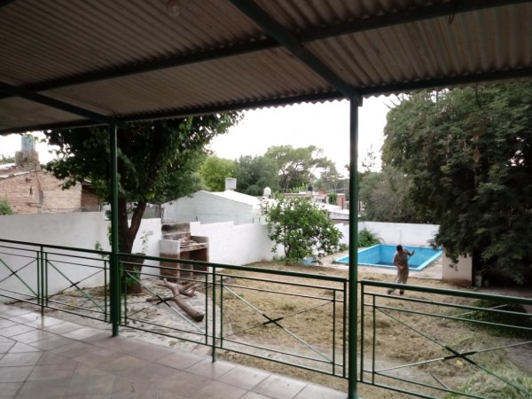 ALQUILER VILLA ALLENDE BARRIO CONDOR ALTO ,TRES DORMITORIOS CON PILETA 