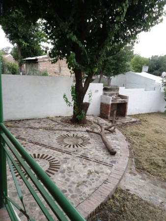 ALQUILER VILLA ALLENDE BARRIO CONDOR ALTO ,TRES DORMITORIOS CON PILETA 