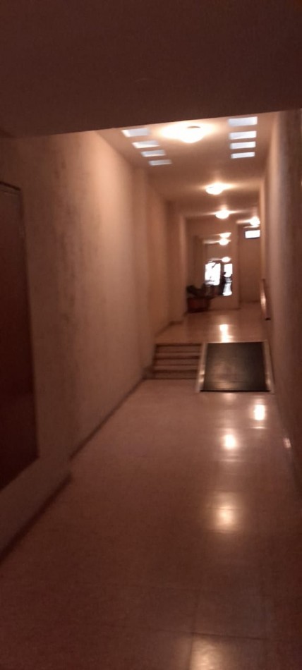 HERMOSO DEPARTAMENTO SOBRE LA CAÑADA, EN PLENA CIUDAD DE CORDOBA 