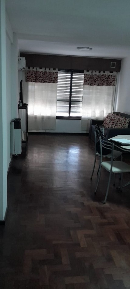 HERMOSO DEPARTAMENTO SOBRE LA CAÑADA, EN PLENA CIUDAD DE CORDOBA 