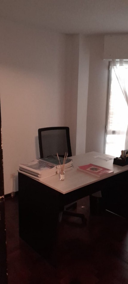 HERMOSO DEPARTAMENTO SOBRE LA CAÑADA, EN PLENA CIUDAD DE CORDOBA 