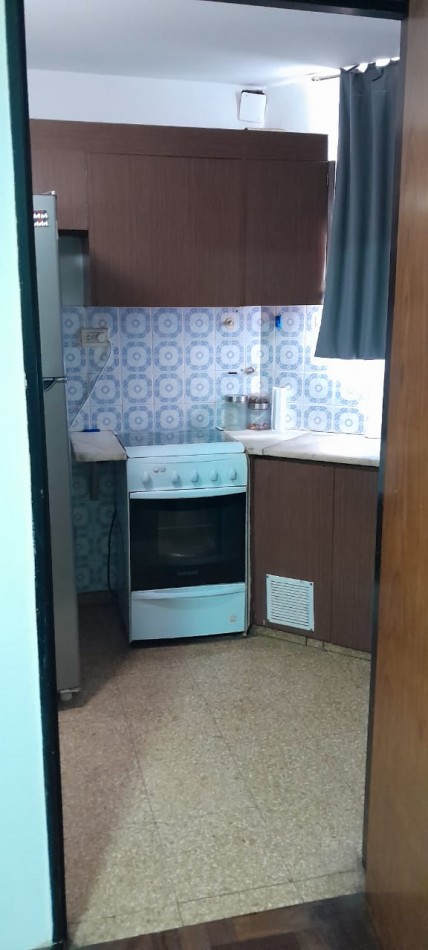 HERMOSO DEPARTAMENTO SOBRE LA CAÑADA, EN PLENA CIUDAD DE CORDOBA 