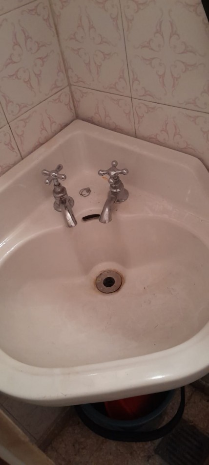 DEPARTAMENTO Cañada y 9 de Julio, Cordoba 3 DORMITORIOS. OPORTUNIDAD !!!! Escuchamos tu oferta !!!