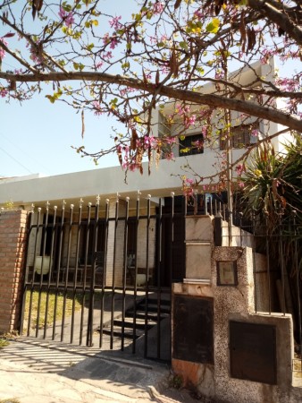 QUEBRADA DE LAS ROSAS - CIUDAD DE CORDOBA - CONSULTAR PRECIO !!!! EXCELENTE OPORTUNIDAD !!! RECIBIMOS DEPARTAMENTO O CASA MENOR