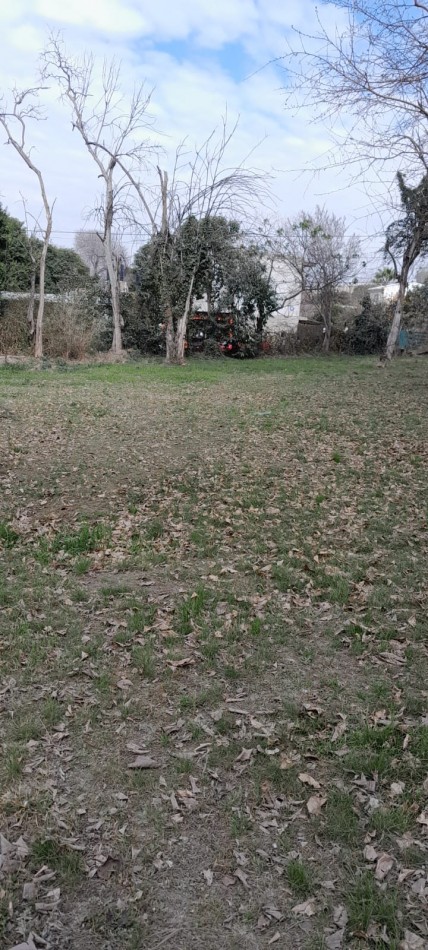 LOTE EN VILLA ALLENDE - BARRIO LA CRUZ 