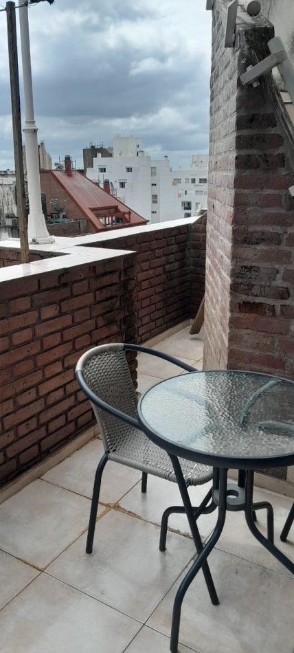 EXCELENTE DEPARTAMENTO COMPLETAMENTE AMOBLADO FRENTE A PATIO OLMOS - Ciudad de Cordoba