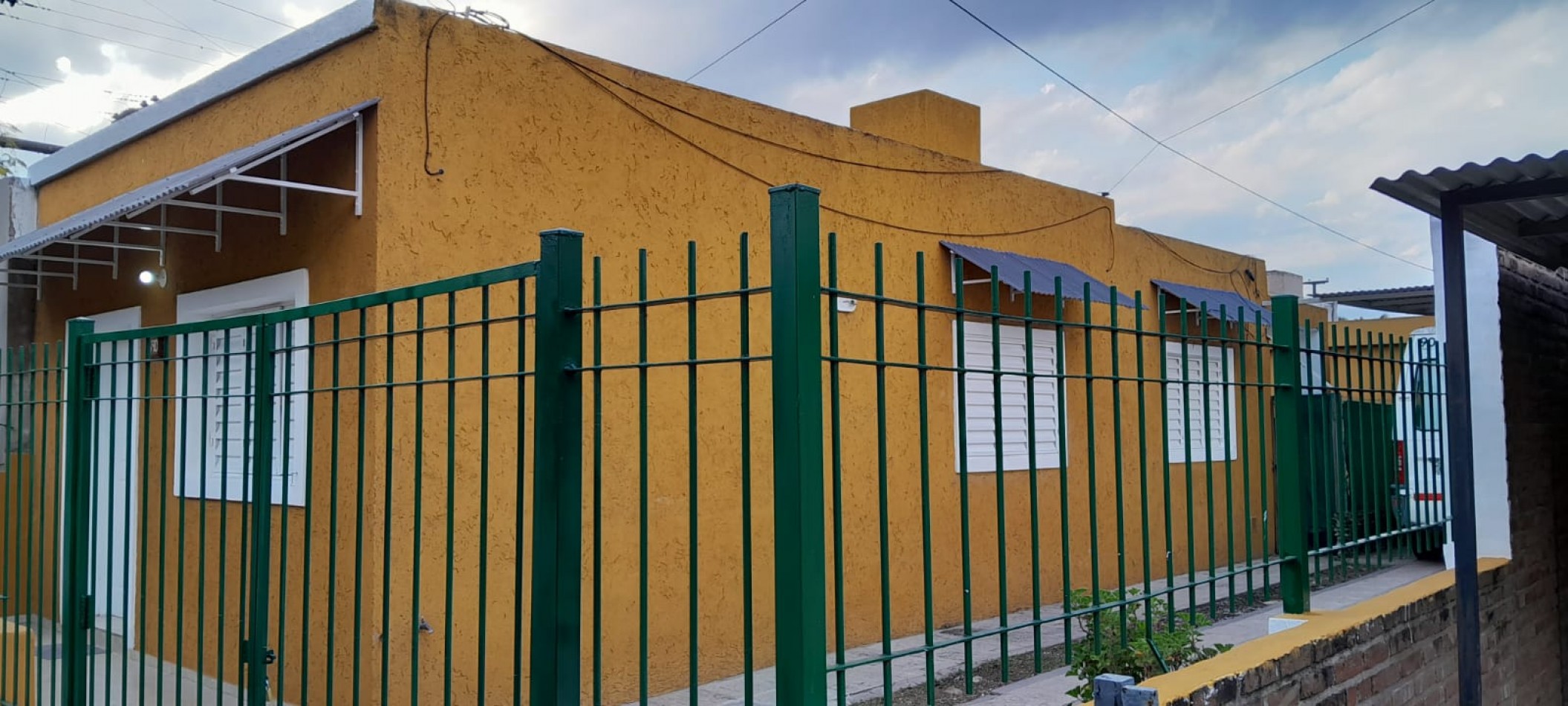 CORDOBA. ARGUELLO. DOS UNIDADES DE VIVIENDA - EXCELENTE OPORTUNIDAD DE INVERSION PARA RENTA.