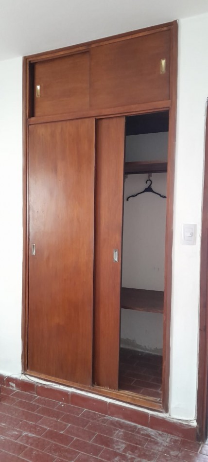 CORDOBA. ARGUELLO. DOS UNIDADES DE VIVIENDA - EXCELENTE OPORTUNIDAD DE INVERSION PARA RENTA.