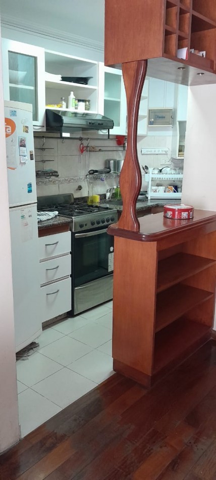 EXCELENTE DEPARTAMENTO COMPLETAMENTE AMOBLADO FRENTE A PATIO OLMOS - Ciudad de Cordoba