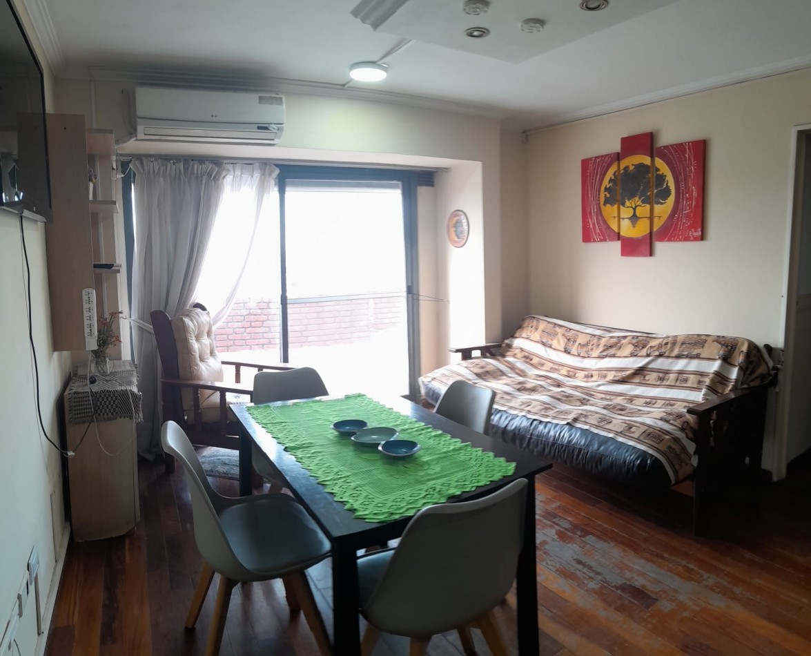 EXCELENTE DEPARTAMENTO COMPLETAMENTE AMOBLADO FRENTE A PATIO OLMOS - Ciudad de Cordoba