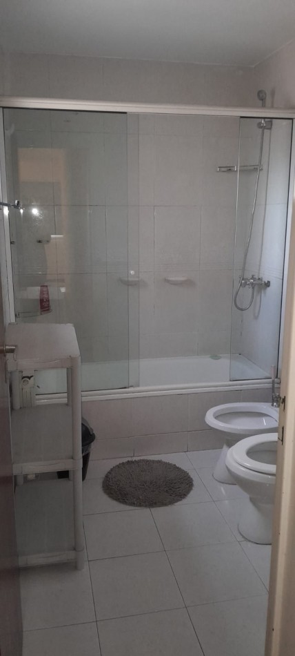 EXCELENTE DEPARTAMENTO COMPLETAMENTE AMOBLADO FRENTE A PATIO OLMOS - Ciudad de Cordoba