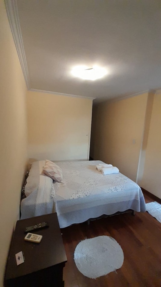 EXCELENTE DEPARTAMENTO COMPLETAMENTE AMOBLADO FRENTE A PATIO OLMOS - Ciudad de Cordoba